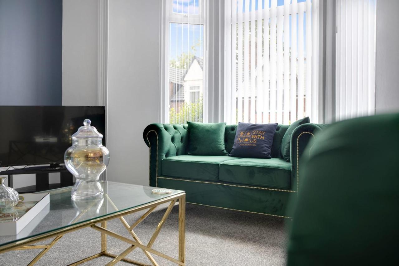 Stunning 4-Bedroom, 2 Bathrooms In Sunderland サンダーランド エクステリア 写真