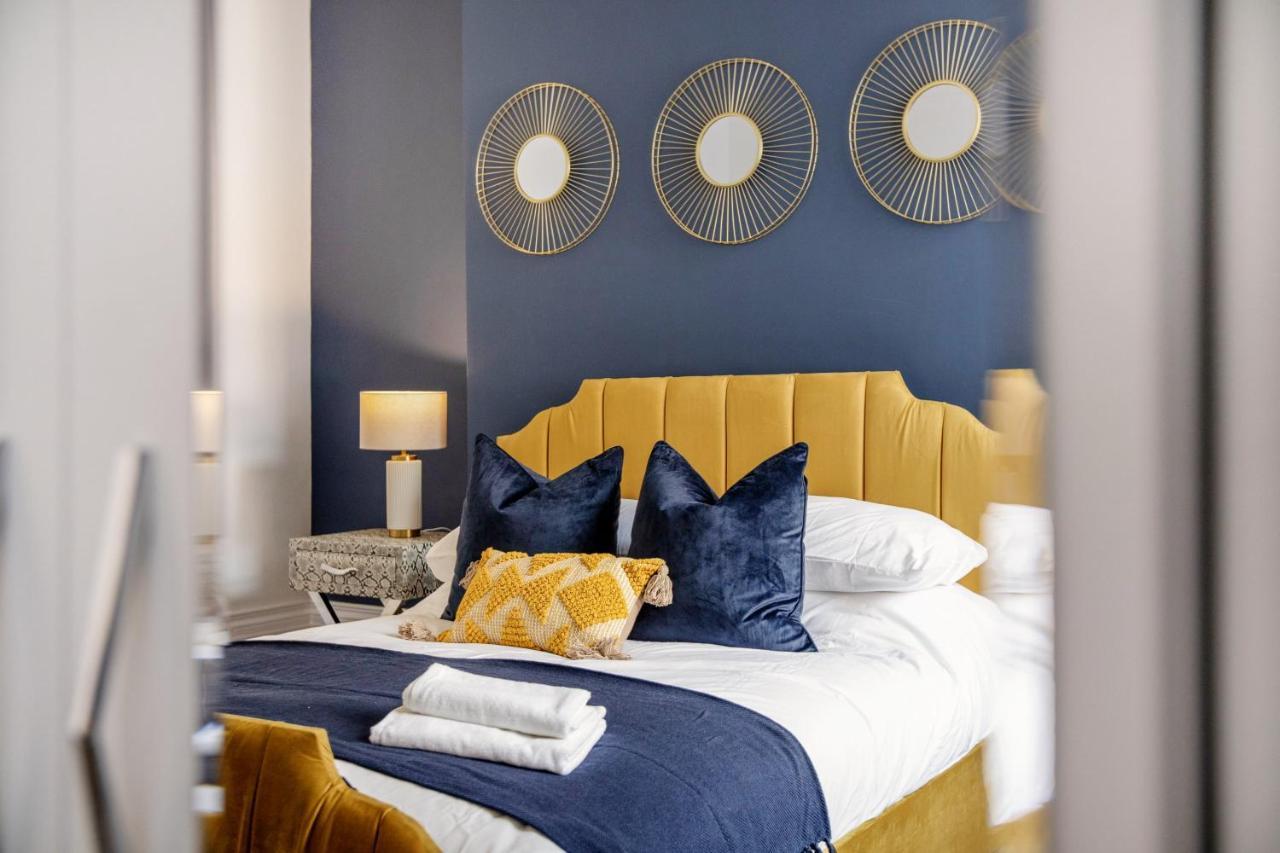 Stunning 4-Bedroom, 2 Bathrooms In Sunderland サンダーランド エクステリア 写真